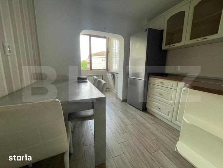 Apartament cu 3 camere în Decebal