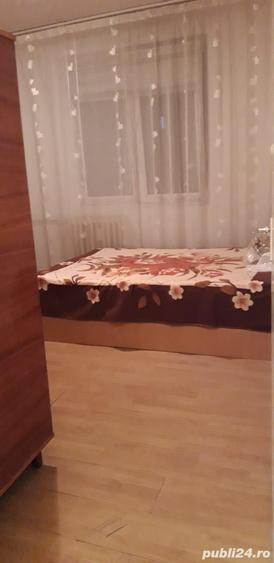 Apartament cu 2 camere decomandat în Moșilor