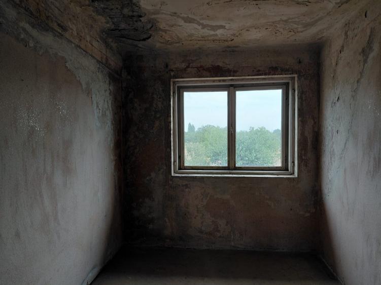 Apartament cu 4 camere decomandat în Nădlac