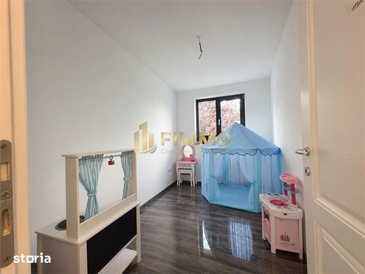 Casă cu 4 camere cu Teren 170 Mp în Ipotești