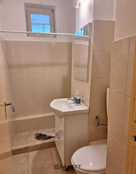 Apartament cu 2 camere semidecomandat în Hipodrom 2