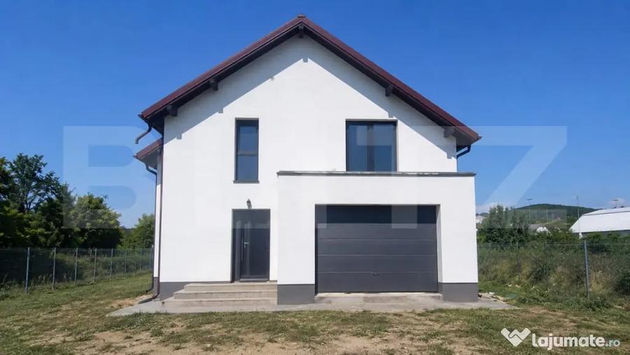 Casă cu 5 camere cu Teren 1000 Mp în Unirea