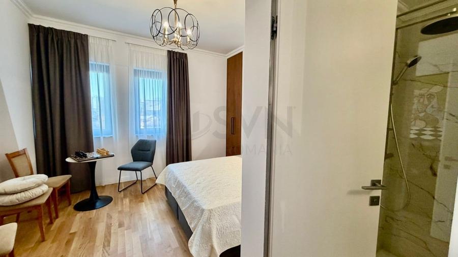 Apartament cu 4 camere decomandat, mobilat în P-ța Victoriei