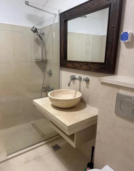 Apartament cu 2 camere decomandat, mobilat în Unirii