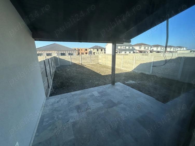 Casă cu 4 camere cu Teren 315 Mp în Moșnița Veche