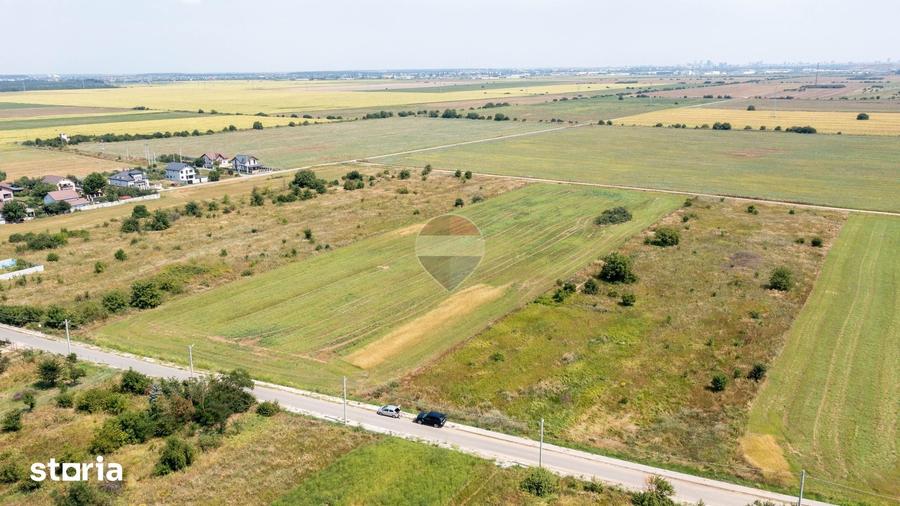 Teren de 2500 mp, în Dragomirești-Vale