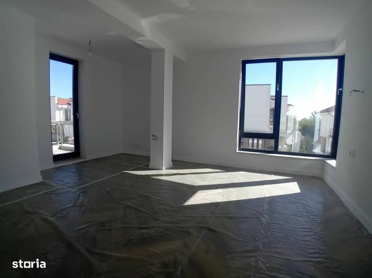 Casă cu 4 camere în Mogoșoaia