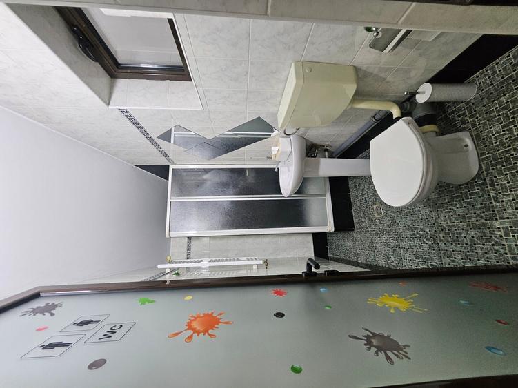 Casă individuală cu 5 camere cu Canalizare în Pipera