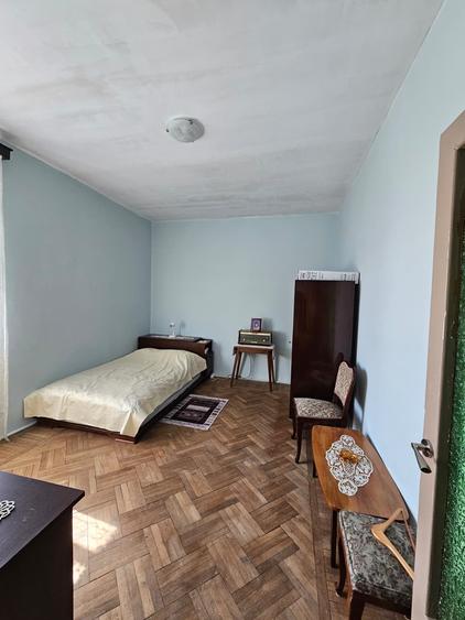 Apartament cu 2 camere decomandat în Drumul Taberei