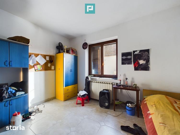 Casă cu 5 camere cu Teren 487 Mp în Mehala