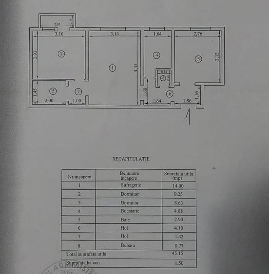 Apartament cu 3 camere semidecomandat în Obor