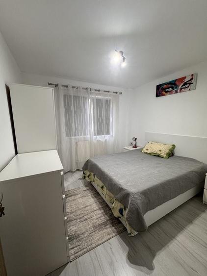 Apartament cu 2 camere semidecomandat în Exterior Vest