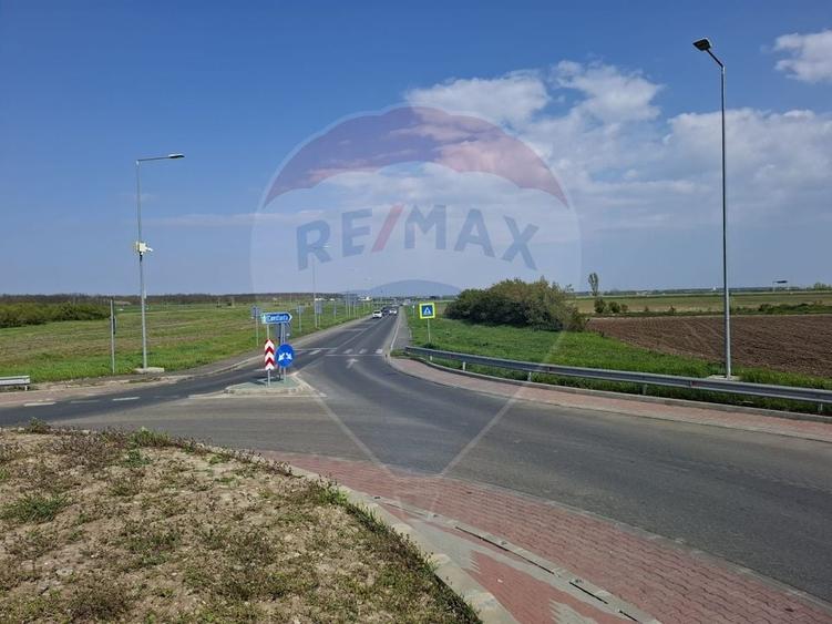 Teren Construcții intravilan de 1350 mp, în Brănești