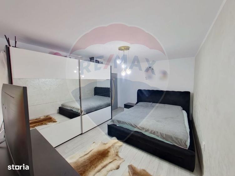 Apartament cu 3 camere de vanzare - 8
