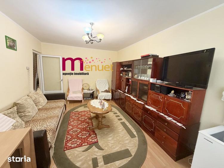 Apartament cu 2 camere decomandat în C5
