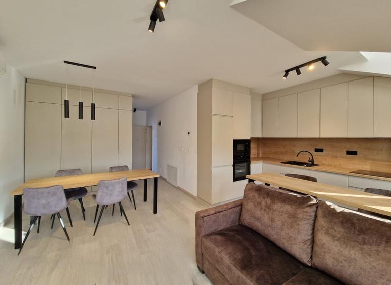 Apartament cu 2 camere semidecomandat în Gilău