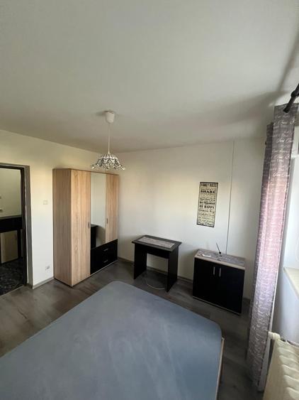 Apartament cu 2 camere decomandat, mobilat în Berceni