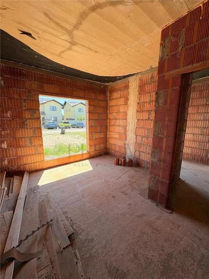BRAYTIM-CALEA URSENI, CASA LA ROSU, P 1, 3 CAMERE, 2 BAI, DR - 6