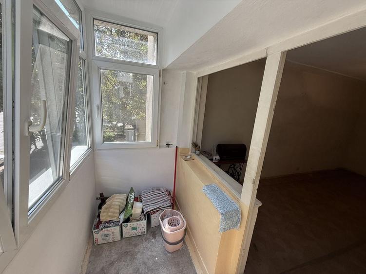 Apartament cu 2 camere decomandat în Anda