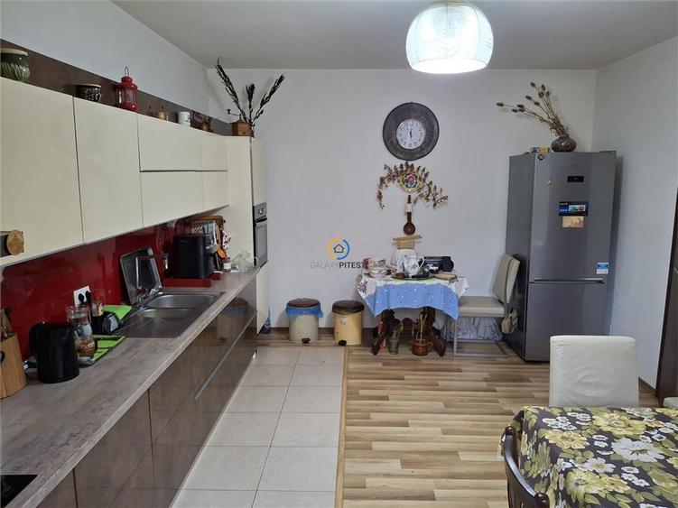 Duplex cu 4 camere cu Canalizare în Ștefănești