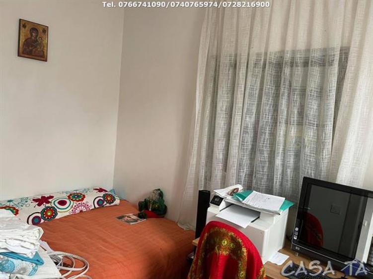 Casă cu 3 camere cu Teren 387 Mp în Central