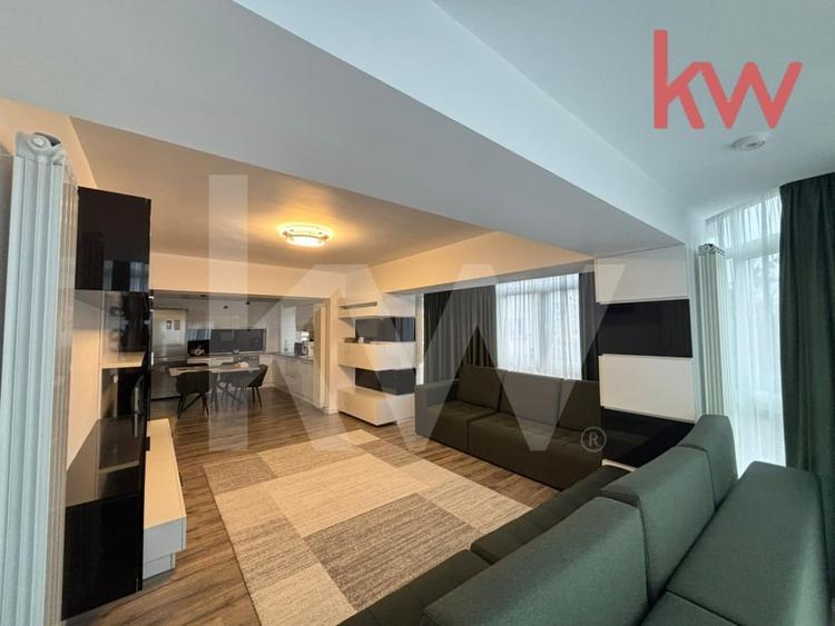 Apartament cu 3 camere decomandat, mobilat în Craiovița Nouă