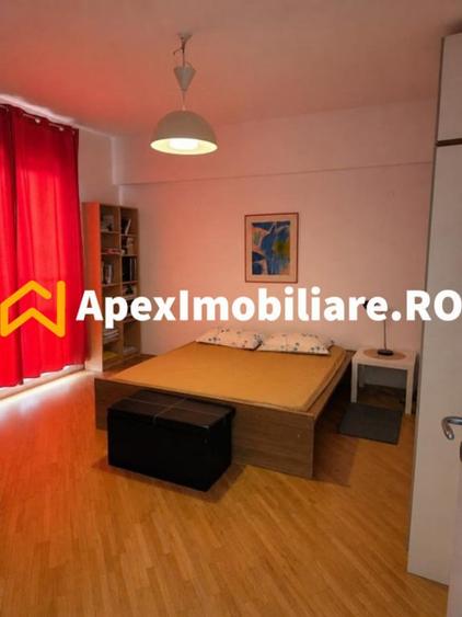 Apartament cu 3 camere semidecomandat în Pache Protopopescu