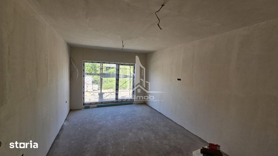 Apartament cu 2 camere în Apărătorii Patriei