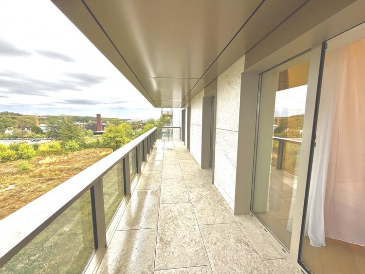 Apartament cu 3 camere decomandat, mobilat în Iancu Nicolae