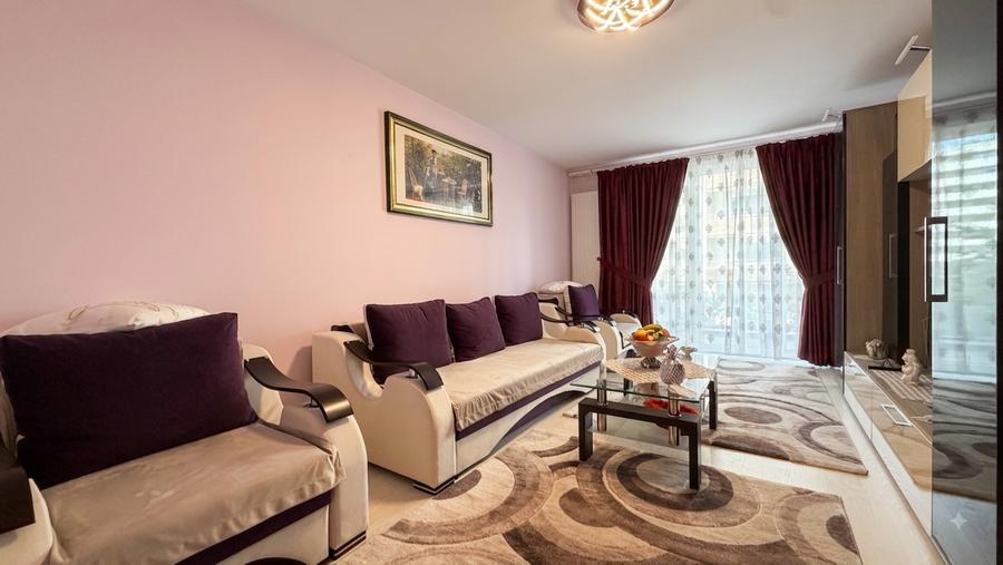Apartament cu 2 camere decomandat în Tractorul