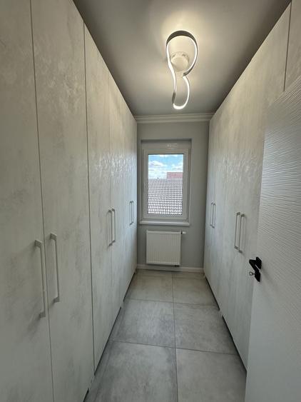 Apartament cu 3 camere decomandat în Braytim