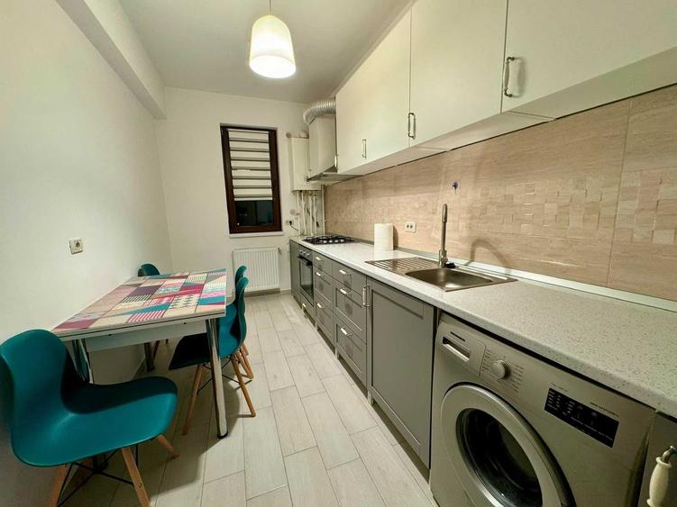 Apartament cu 2 camere decomandat în Alexandriei