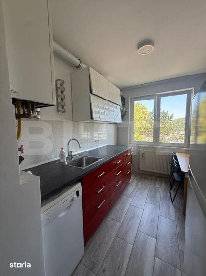 Apartament cu 3 camere în Aleea Carpați