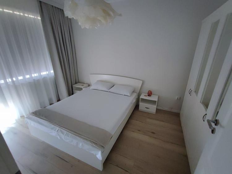 Apartament cu 2 camere decomandat în Tomis Plus