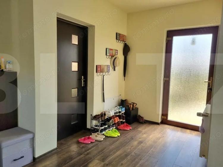 Casă cu 5 camere cu Teren 605 Mp în Urseni