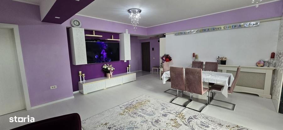 Apartament cu 4 camere în Sud