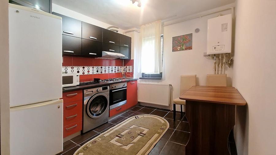 Apartament cu 2 camere semidecomandat, mobilat în Gării