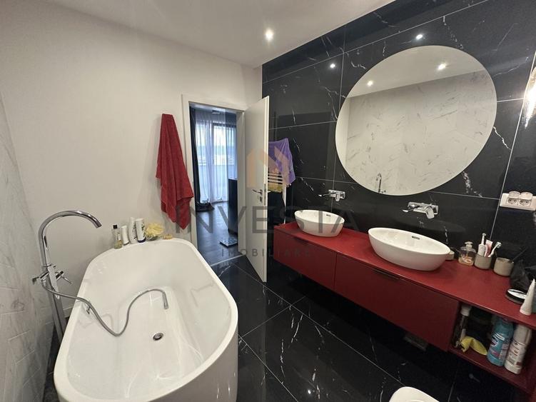 Apartament cu 4 camere semidecomandat, mobilat în Gheorgheni
