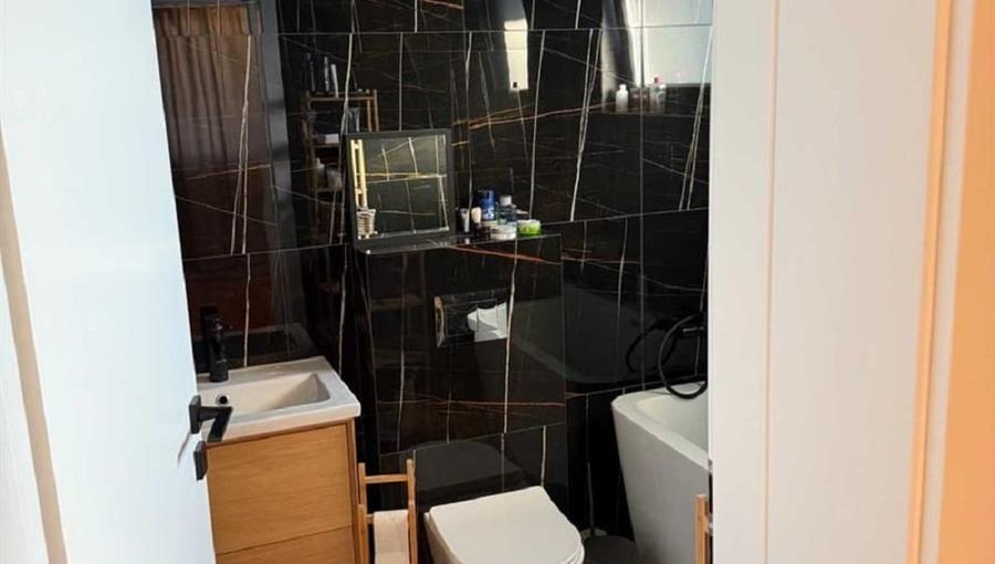 Casă individuală cu 5 camere cu Canalizare în Corbeanca