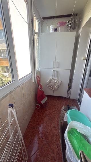 Apartament cu 3 camere decomandat în Alexandru Obregia