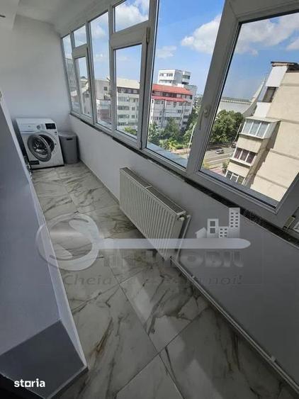 Garsonieră decomandată, mobilată în Nicolina