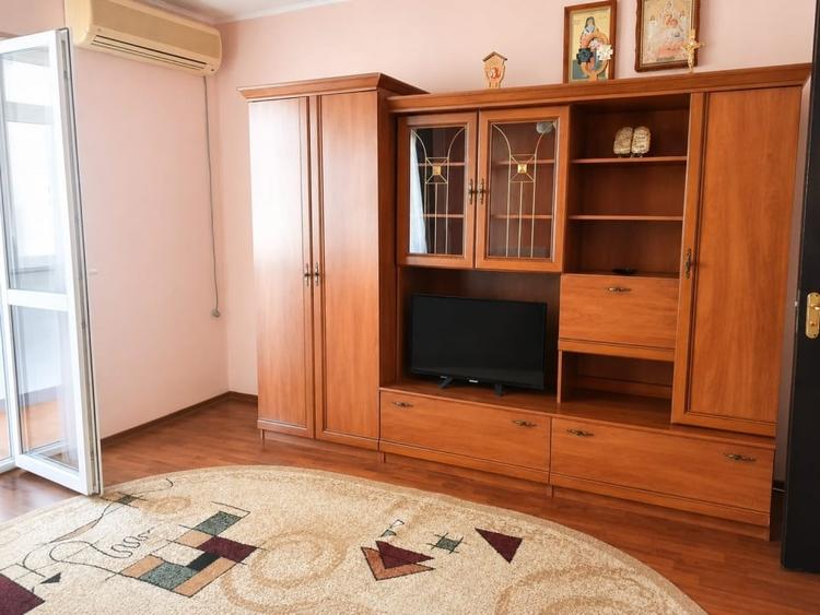 Apartament cu 2 camere decomandat, mobilat în Pantelimon