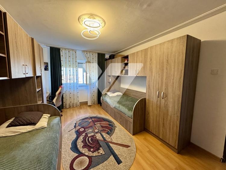 Apartament cu 2 camere decomandat, mobilat în Vasile Aaron