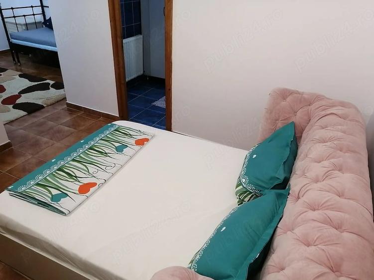 Casă cu Teren 100 Mp în Corbu