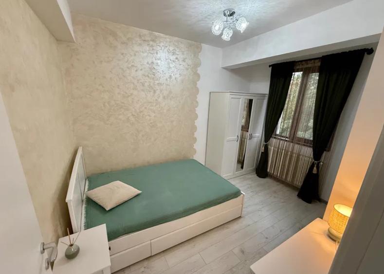 Apartament cu 2 camere semidecomandat în Gorjului