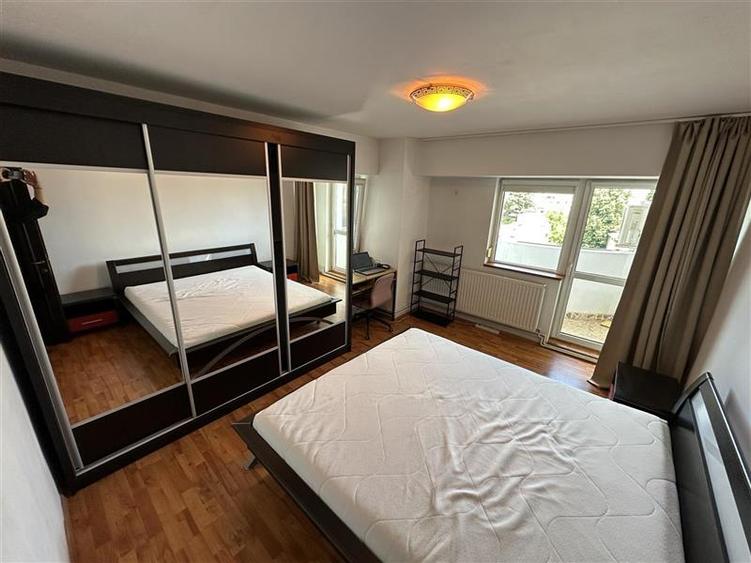 Apartament 2 camere de închiriat, Blvd. Unirii - 3