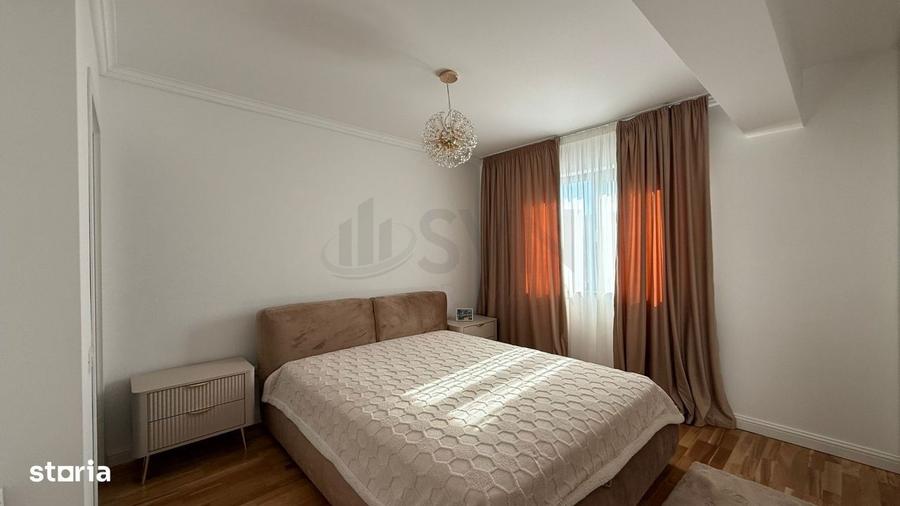 Casă cu 4 camere cu Teren 373 Mp în Străulești