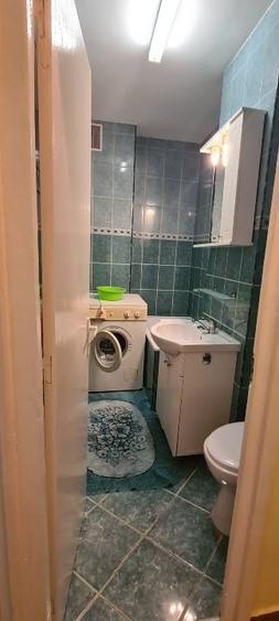 Garsonieră decomandată în Tudor