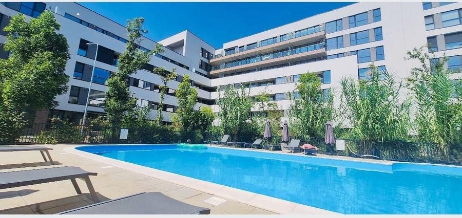 Apartament cu 2 camere decomandat în Străulești