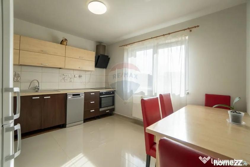 Casă cu 4 camere cu Teren 550 Mp în Tărlungeni